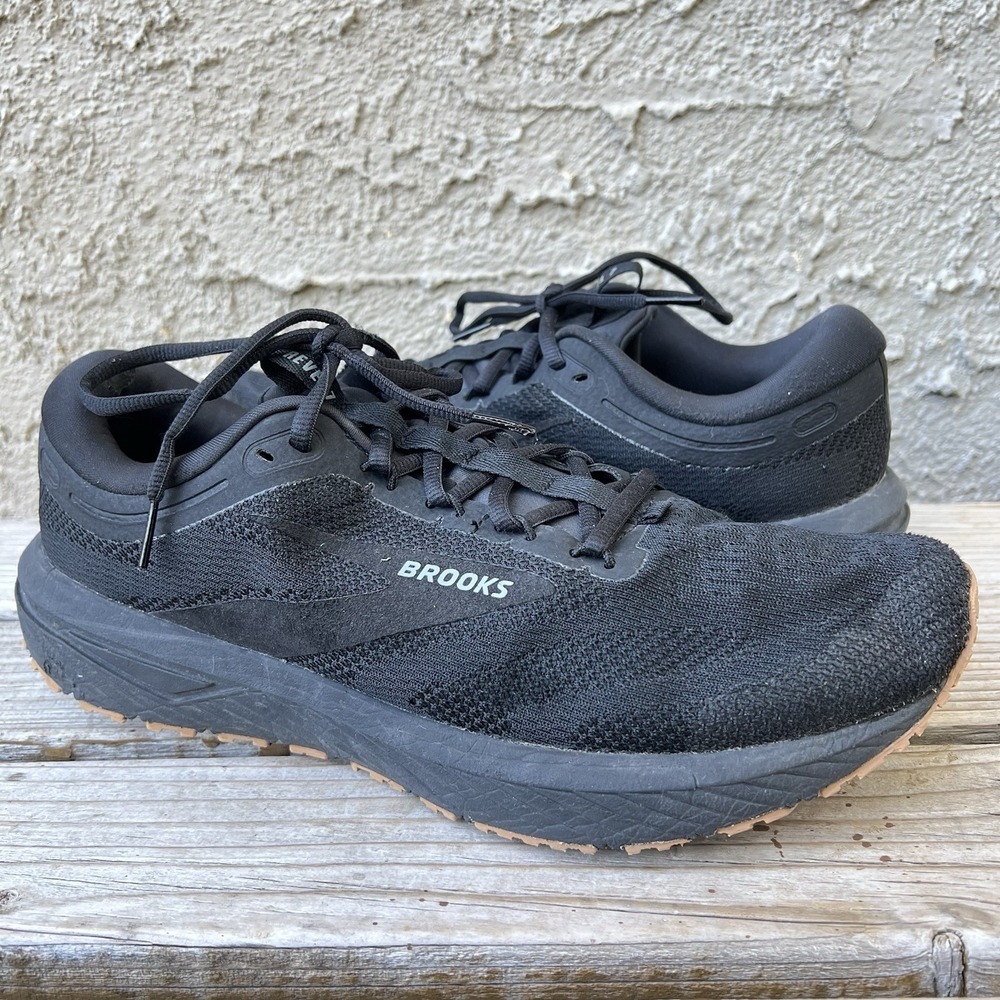 Brooks Shoes Men Size 12.5 Revel 7 Athletic Running Sneakers Black Gum Low Top